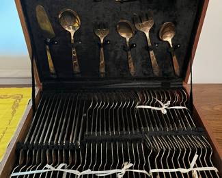 Star of Siam Bronze Tableware