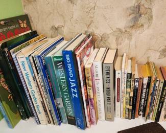 Estate Sale 5607 Relelstok Dr Number 2 Books