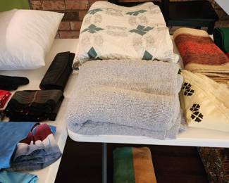 Estate Sale 5607 Relelstok Dr Number 2 Blankets