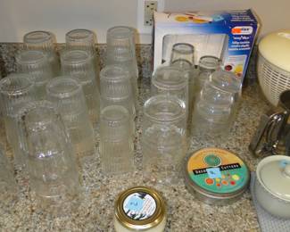 More glassware, same price as the other picture