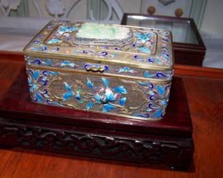 RARE BOX FROM ROCKFELLER FAMILY  ESTATE 