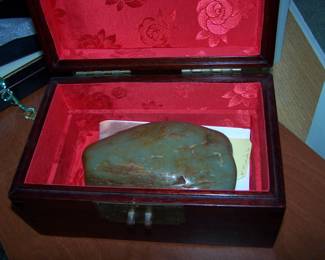 LARGE JADE BOULDER