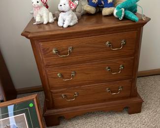 Thomasville chest
