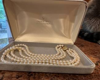 High quality 3 strand pearl necklace