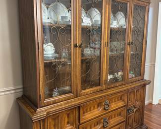 Bassett hutch