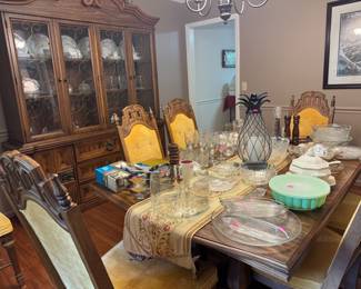 Bassett dining room set