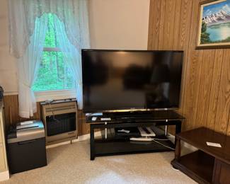TV