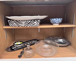 Cabinet Contents Serving Ware Large Platter
