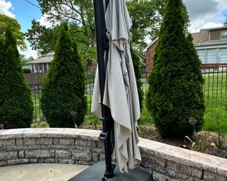 10-foot Aluminum Gray Cantilever Patio Umbrella