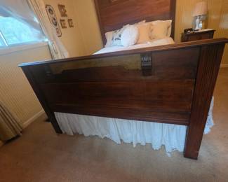 Another view of antique bed