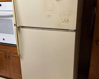 Kitchen - refrigerator