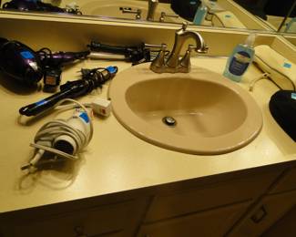 Bathroom items, because sometimes, you just need to bathroom