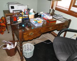 Beautiful solid wood desk, with glass top