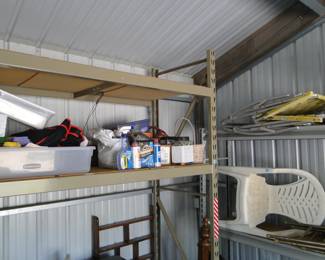 More random garage items