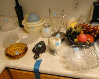 Decorative bowls and pitchers