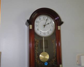 Tick tock pendulum clock