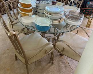 Dining table, Glassware