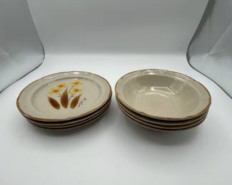 This is a set of four salad plates and four soup bowls in the Wellington pattern by Heartside. They are in very good condition with little signs of wear.
See
