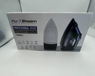 PurSteam Pur Steam Professional Grade Iron. New Condition