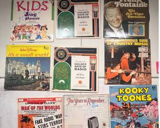 Vinyl Record Albums
Walt Disney It’s A Small World and more kids music. Kid’s Praise
Vinyl record collection featuring titles such as 'Kids', 'Golden Days of Radio', 'War of the Worlds', 'The Years to Remember', and 'Kooky Toones'. A diverse range of genres and themes. See pictures for more details.