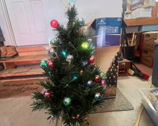 Light Up LED Christmas Tree. Working Condition