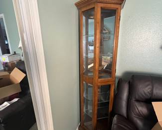 Lovely curio cabinet, flat back with mirror.