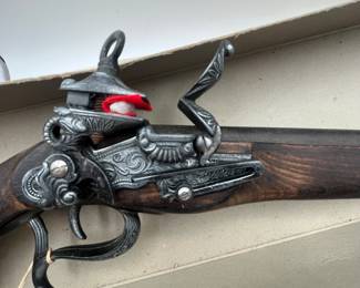 This is a fun lot that includes a collectible Flint Lock replica pistol (non operational), a Tomahawk and a model of the Mayflower. Also included is a fun stein with a sea faring scene and a little lace handkerchief. Perfect collection for the era of the founding of the United States of America.
See items descriptions and photos for condition details.