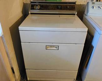 Gas dryer