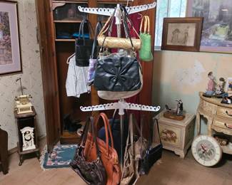 Women's handbags and purses