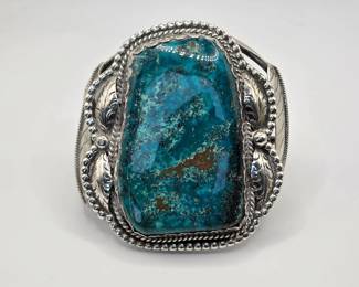 Vintage Native American sterling silver and turquoise cuff bracelet