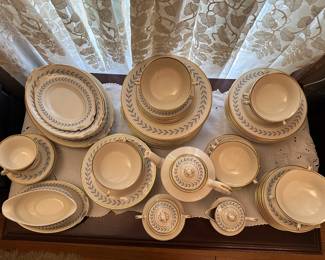 1940's Syracuse China - Large Set
