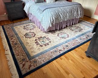 Wool carpet 8' x 10'