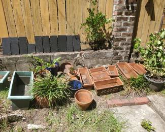 terra cotta pots