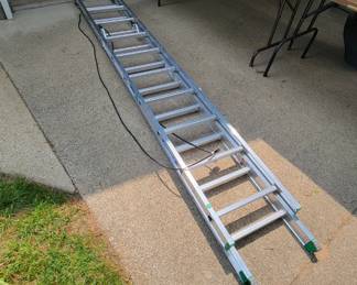 20ft Werner Aluminum Ladder Like New Condition