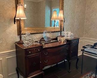 Lovely solid wood sideboard, Val St. Lambert large plate