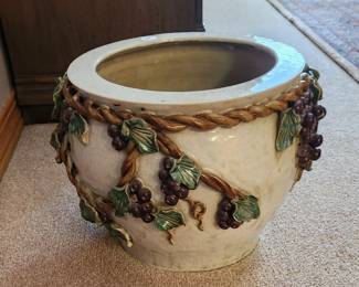 Large decorative pot