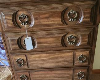 Chest a drawers