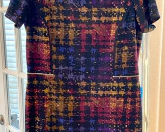 Tahari Arthur S Levine Dress with Gold Zipper back
Size 10
By Appointment Only
Call or Text
Jason (832) 443-5751
Sandy (281) 450-7991