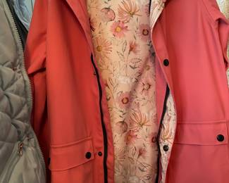 Youth Size 10/12
Raincoat