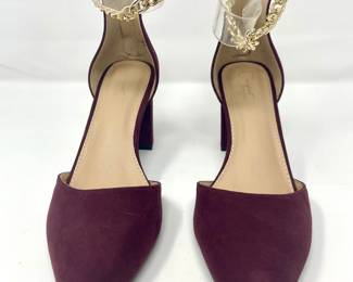 Comfort Burgundy Ankle Strap Block Heel Shoes with Gold Accents
Size 8
By Appointment Only
Call or Text
Jason (832) 443-5751
Sandy (281) 450-7991
