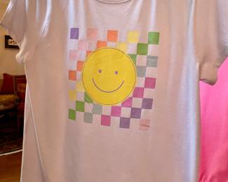 Youth 10/12
Smiley Face T-shirt