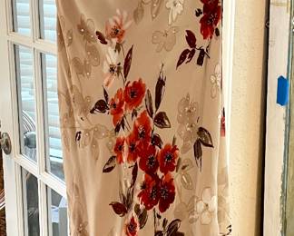 Papell Boutique Evening Long Dress
New with Tags
Size 8
By Appointment Only
Call or Text
Jason (832) 443-5751
Sandy (281) 450-7991