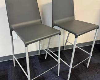 16 Set1AllermuirKojakBarStools2PurchasedPrice700Pair