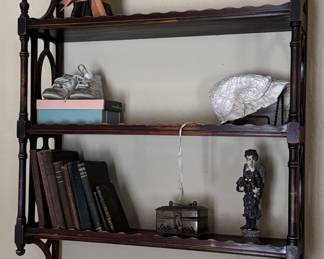Wall shelf