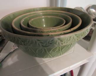 4 Nested crock bowls