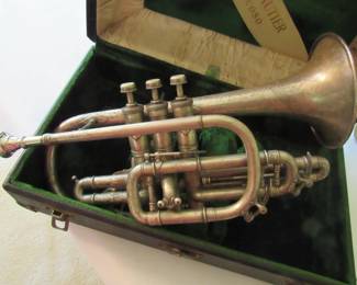 Great old cornet in case