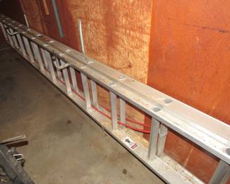 24' Werner aluminum extension ladder