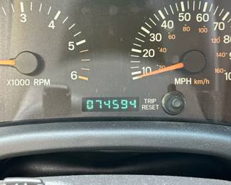 2000 Jeep Cherokee Sport SUV / ORIGINAL OWNER / 75,000 MILES | Year: 2000
Make: JEEP
Model: Cherokee Sport SUV 4WD
Color: Green (Exterior); Tan (Interior)
Driven: 75,000 miles
Ownership: Only one owner
Environment: Indoor garages only; Some 4-wheel driving