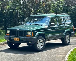 2000 Jeep Cherokee Sport SUV / ORIGINAL OWNER / 75,000 MILES | Year: 2000
Make: JEEP
Model: Cherokee Sport SUV 4WD
Color: Green (Exterior); Tan (Interior)
Driven: 75,000 miles
Ownership: Only one owner
Environment: Indoor garages only; Some 4-wheel driving