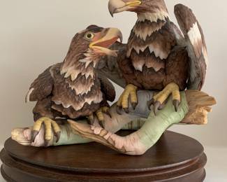Boehm porcelain limited edition. One could start an eagle collection with this fine piece
